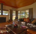 Rosby Guesthouse  Studio - Tourism Canberra