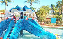 Moona Beach Bungalows - Tourism Canberra 2