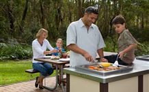 Renown House - Tourism Canberra 0