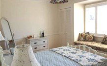 Yahgunyah Cottage - Tourism Canberra 0
