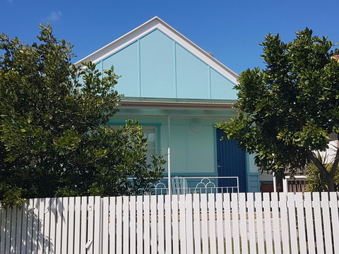 Sea Cottage - Tourism Canberra 8