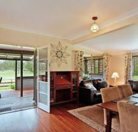 Woollamia Farm Cottage Accommodation - Tourism Canberra