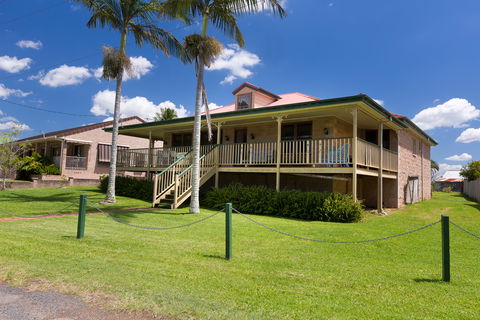 Cranford Waterfront Cottage - Tourism Canberra 14