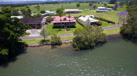 Cranford Waterfront Cottage - Tourism Canberra 17