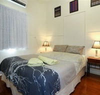 Holiday House At Cook Street Townsville - Tourism Canberra