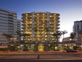Sunshine Plaza QLD Tourism Canberra