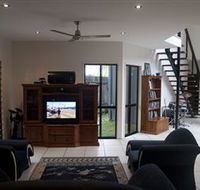 Dolphin Beach House - Tourism Canberra
