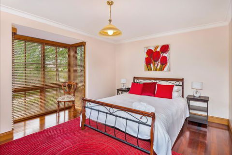 Elderslie House - Tourism Canberra 6
