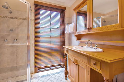 Elderslie House - Tourism Canberra 7