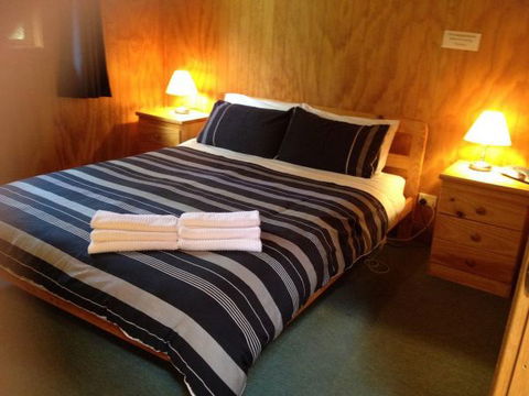 Canobolas Mountain Cabins - Tourism Canberra 2