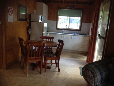 Canobolas Mountain Cabins - Tourism Canberra 3