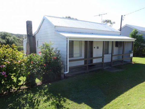 Catho Cottage - Tourism Canberra 0