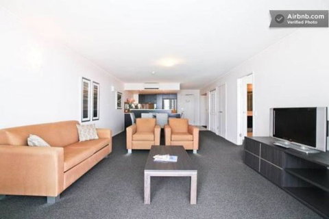 Central Ballina Executive Apartment - Tourism Canberra 1