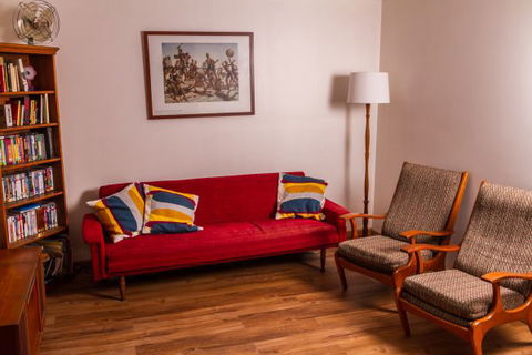 Daisy's Cottage - Tourism Canberra 3