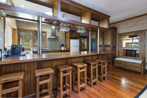 Elderslie House - Tourism Canberra 98