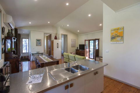 Elderslie House - Tourism Canberra 128
