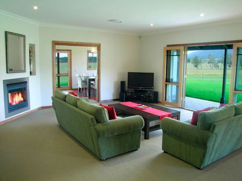 Elderslie House - Tourism Canberra 43