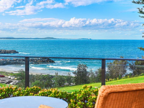 HW Boutique Hotel - Tourism Canberra 0