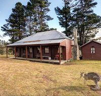 The Pines Cottage - Tourism Canberra