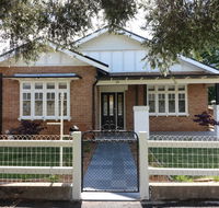 Roseneath Cottage - Orange Heritage - Tourism Canberra