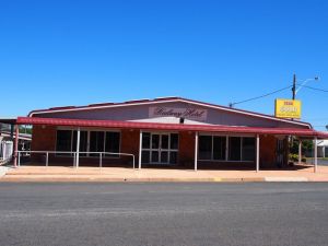 Railway Hotel Condobolin - Tourism Canberra 0
