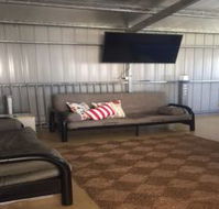 By The Water - Tourism Canberra