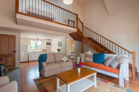 The Nest At Gundaroo - Tourism Canberra 3