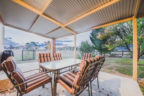 Alpine Edge Accommodation - Tourism Canberra 6