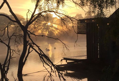 Bill's Boathouse - Tourism Canberra 1