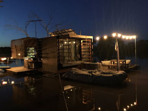 Bill's Boathouse - Tourism Canberra 4