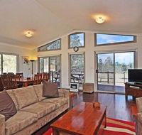 Villa Siena - Tourism Canberra