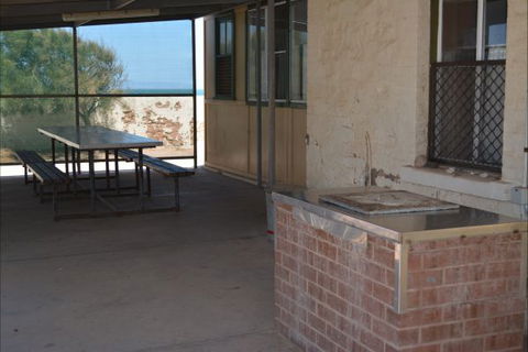 Point Lowly Lighthouse Cottages - Tourism Canberra 2