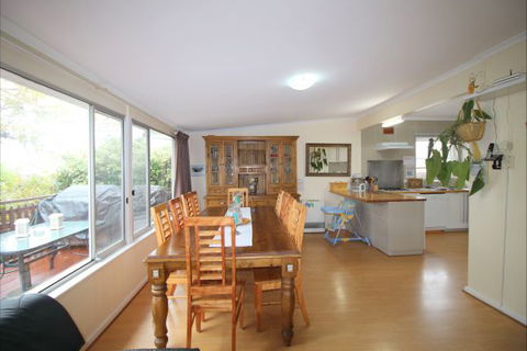 Christies Cottage For Holidays And Relocations. - Tourism Canberra 12