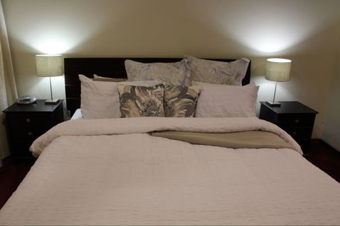 Mackey's Peak Villas - Tourism Canberra 4