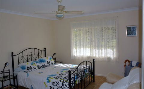 Sandy Lake Farm Stay Accommodation Gingin WA - Tourism Canberra 3