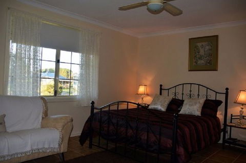 Sandy Lake Farm Stay Accommodation Gingin WA - Tourism Canberra 4