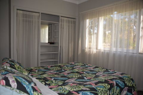 Sandy Lake Farm Stay Accommodation Gingin WA - Tourism Canberra 6