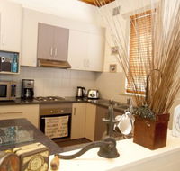 Anderl's Beach Cottage - Tourism Canberra
