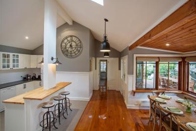 Oak Tree Lodge - Tourism Canberra 2