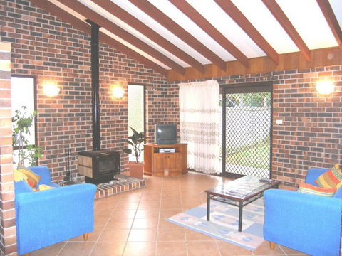 The Happy Shack At Callala Bay - Tourism Canberra 0