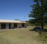 LJ Hooker Goolwa Holiday Rentals - 15 Eaton Avenue Goolwa Beach - Tourism Canberra