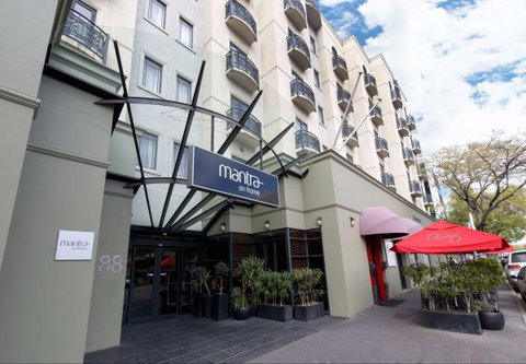 Mantra On Frome - Tourism Canberra 5