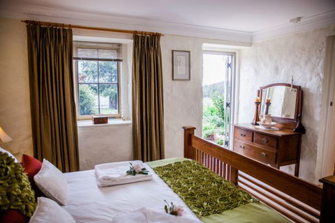 Sunnyside Cottage - Tourism Canberra 0