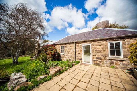 Sunnyside Cottage - Tourism Canberra 2