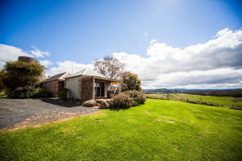 Sunnyside Cottage - Tourism Canberra 8