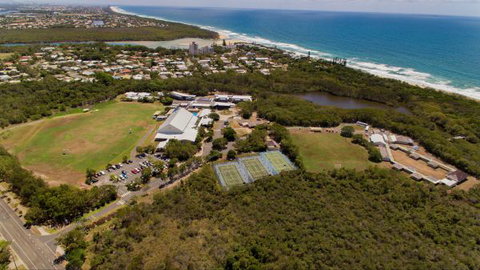 Sunshine Coast Recreation Centre - Tourism Canberra 3