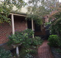 Boatramp Cottage - Tourism Canberra