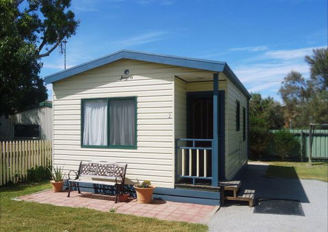 Elliston Waterloo Bay Tourist Park - Tourism Canberra 8