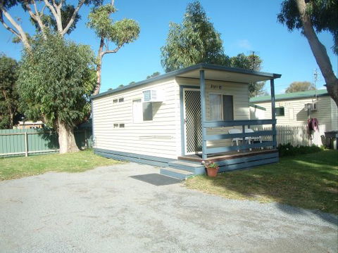 Elliston Waterloo Bay Tourist Park - Tourism Canberra 9