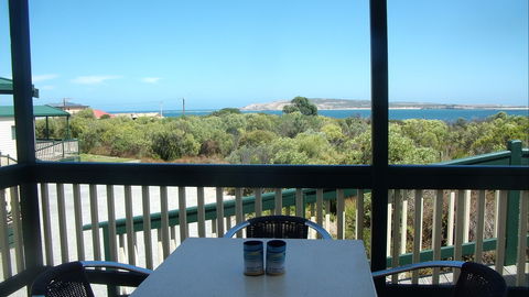 Elliston Waterloo Bay Tourist Park - Tourism Canberra 10